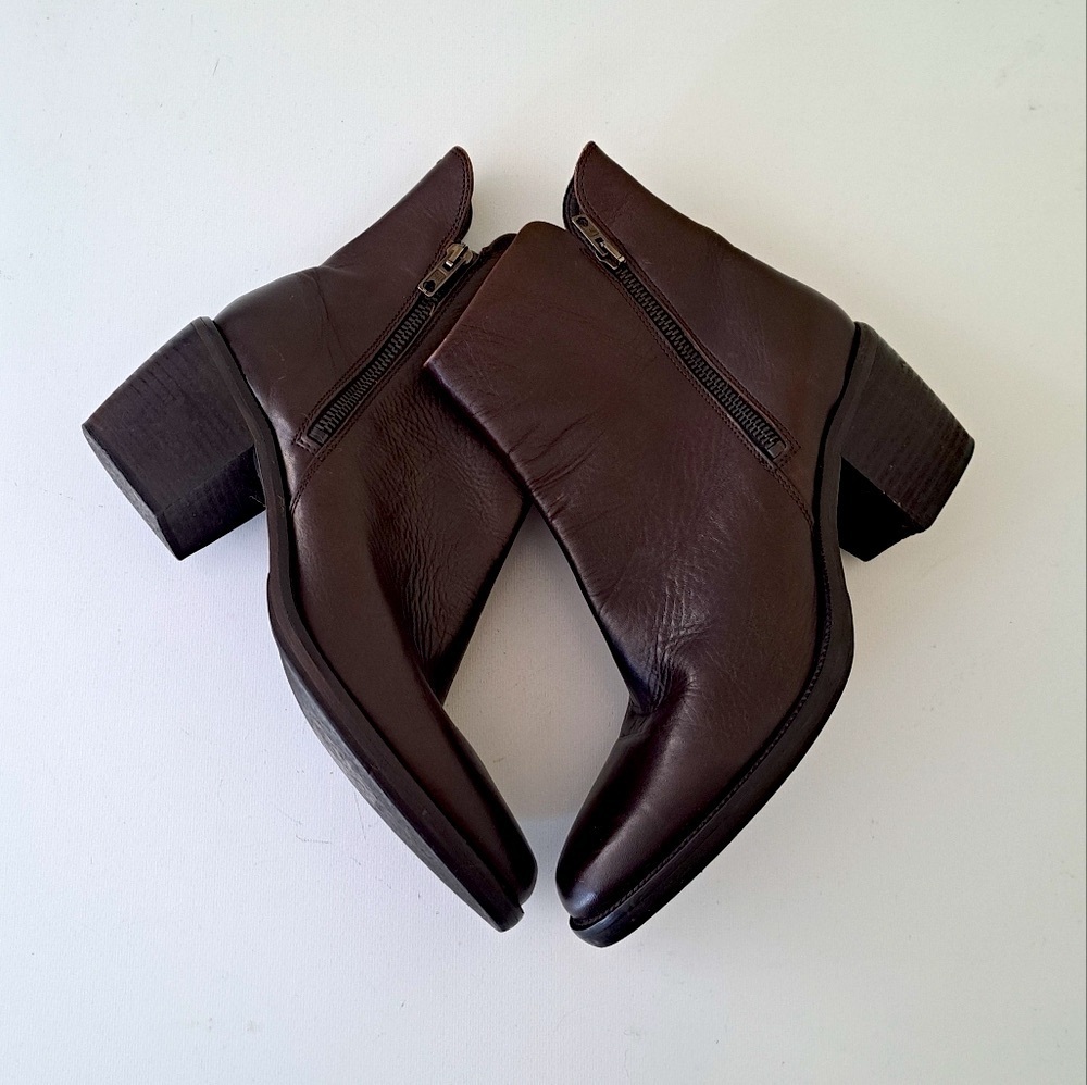 Classic Block Heel Dark Rich Brown Leather Ankle Boots size 9 9.5